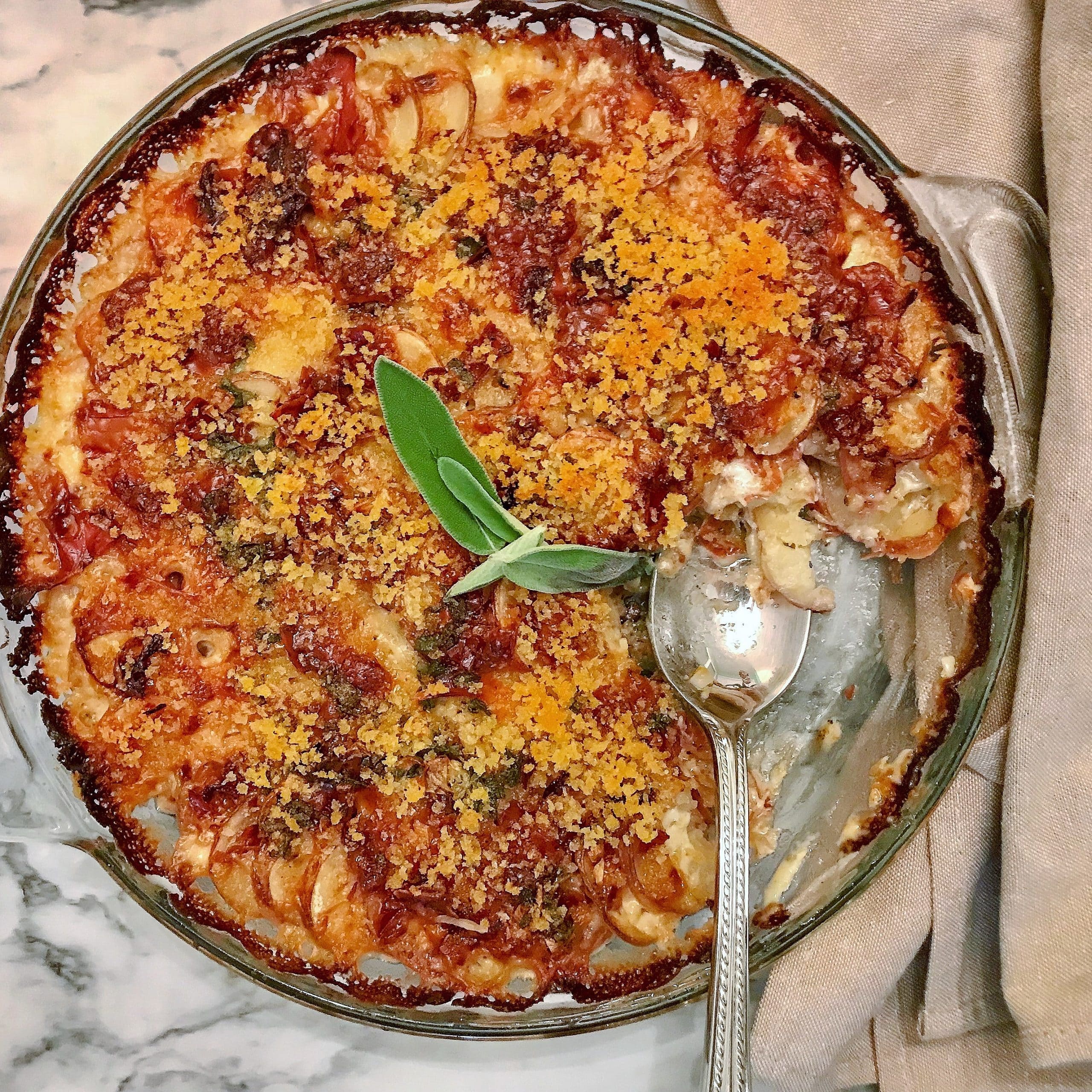 A cooked casserole sitting on top of a pan